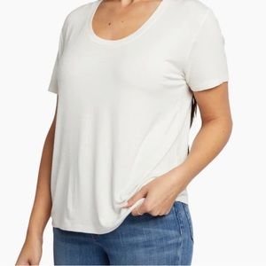 Able drapey tee ‘Mae’ style white  sz 2 X NEW with tag